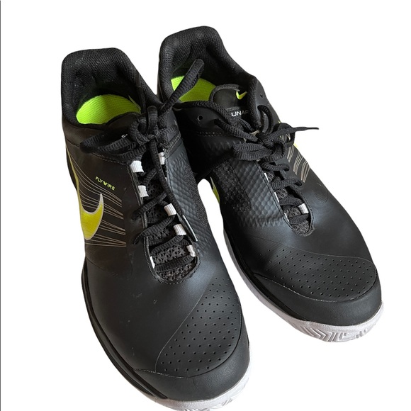 Women’s Nike ortholite  lunar speed, size 10 like new black with a neon stripe - Picture 5 of 6